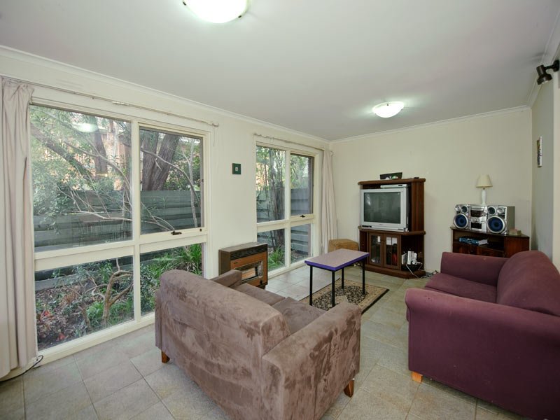 6/85-87 Severn Street, Box Hill North image 2