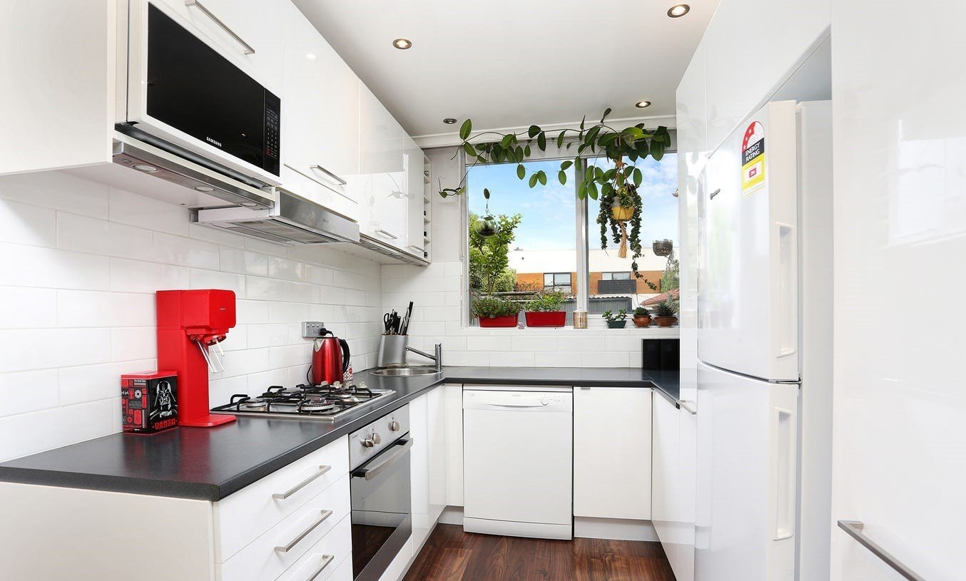 6/866 Pascoe Vale Road, Glenroy image 4