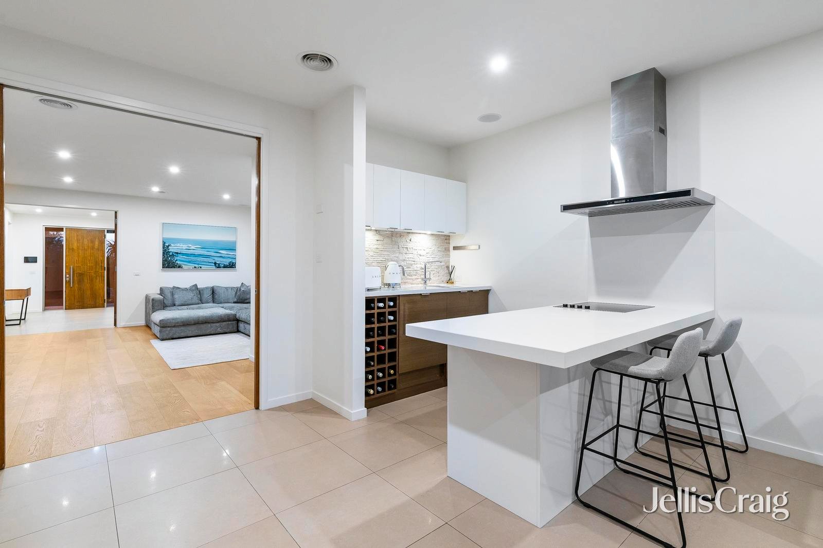 687 Esplanade, Mornington image 16