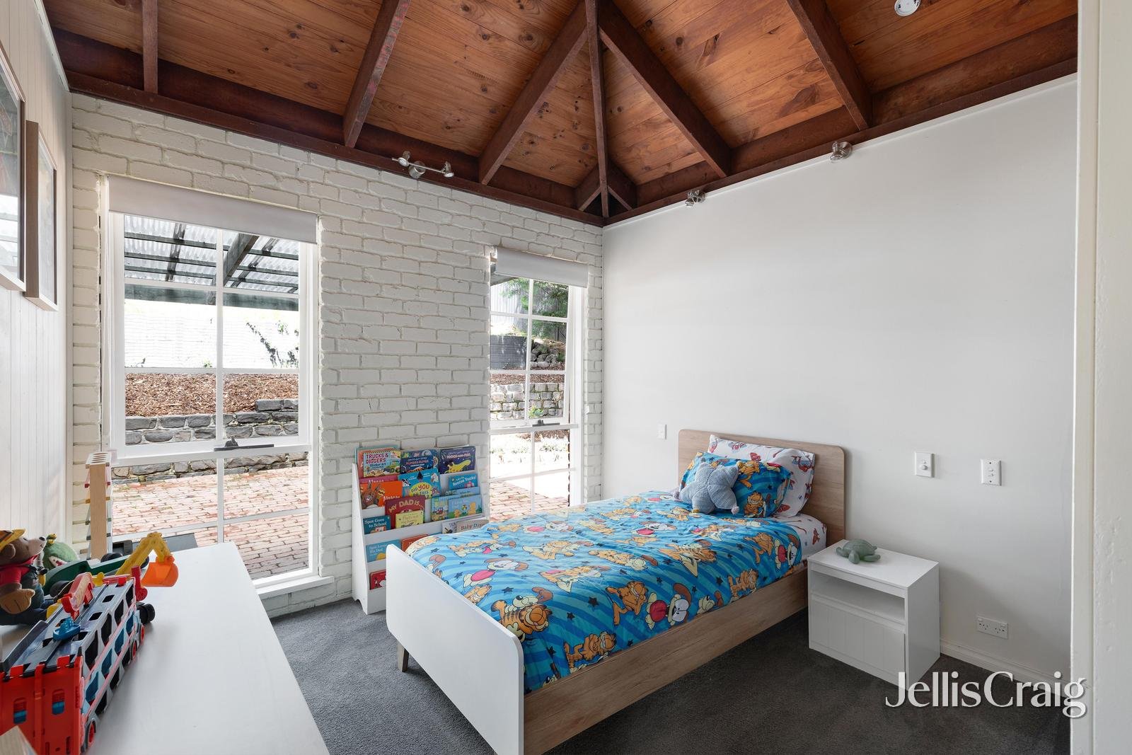 688 Heidelberg-Kinglake Road, Hurstbridge image 7