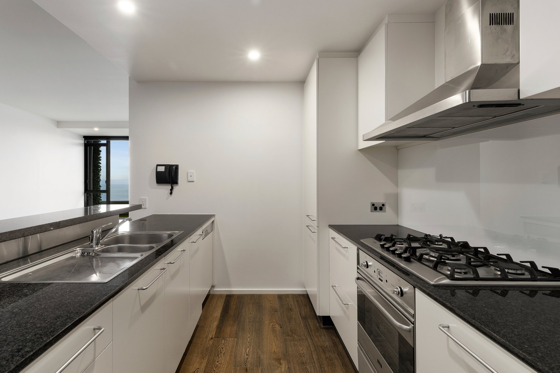 68/95 Rouse Street, Port Melbourne image 4