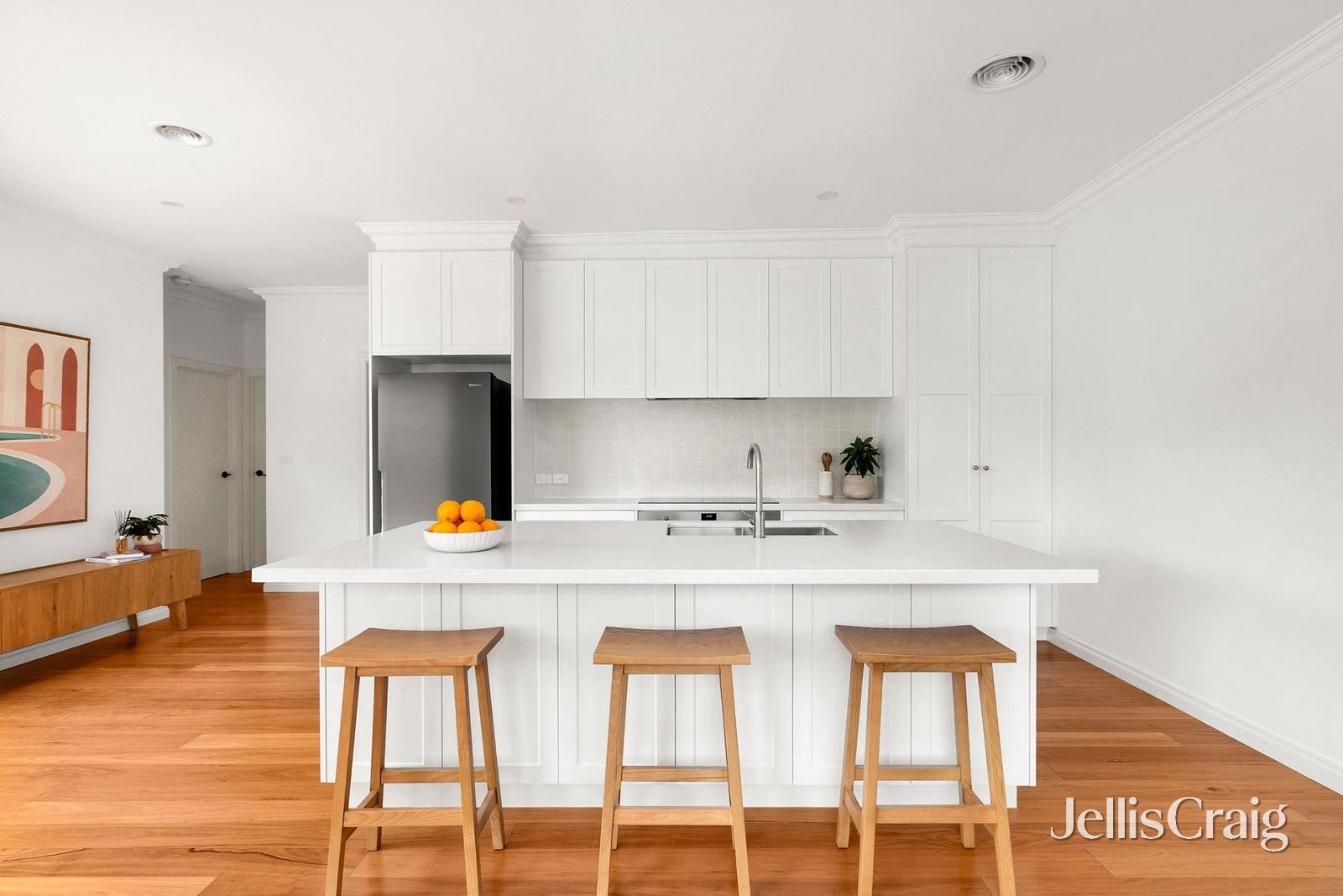 68a South Street, Hadfield image 4