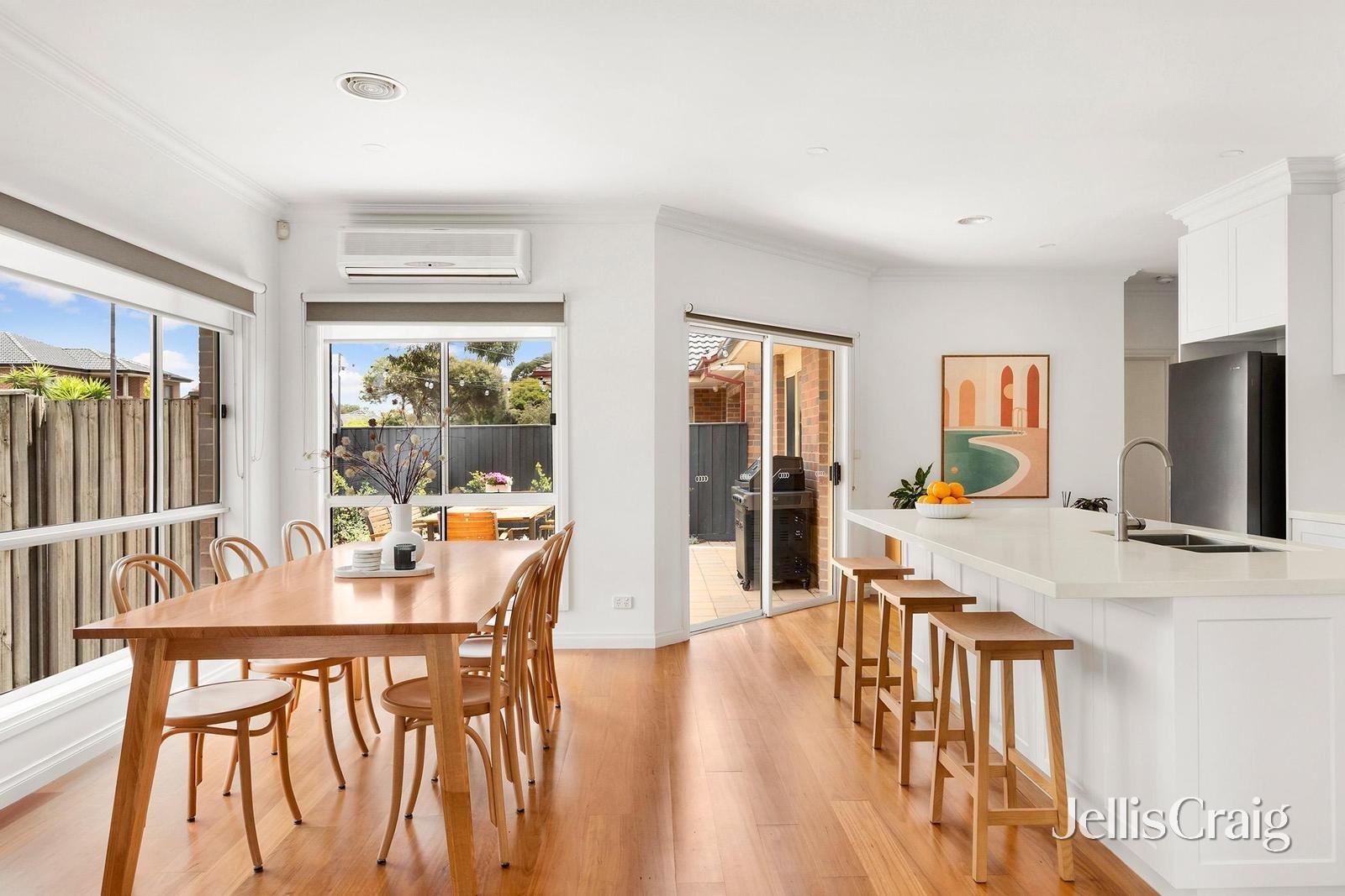 68a South Street, Hadfield image 5