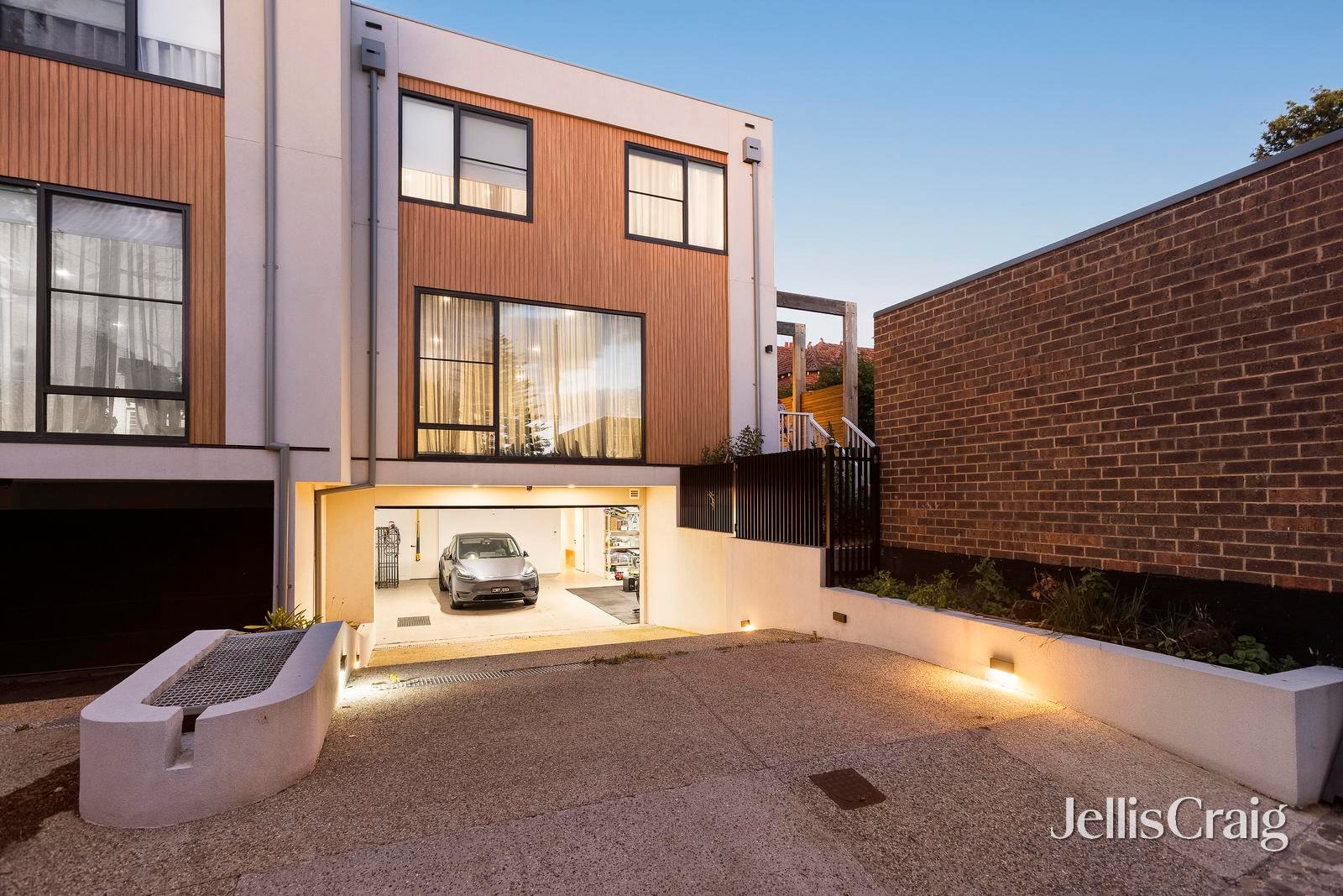 68B Wellington Street, Kew image 21