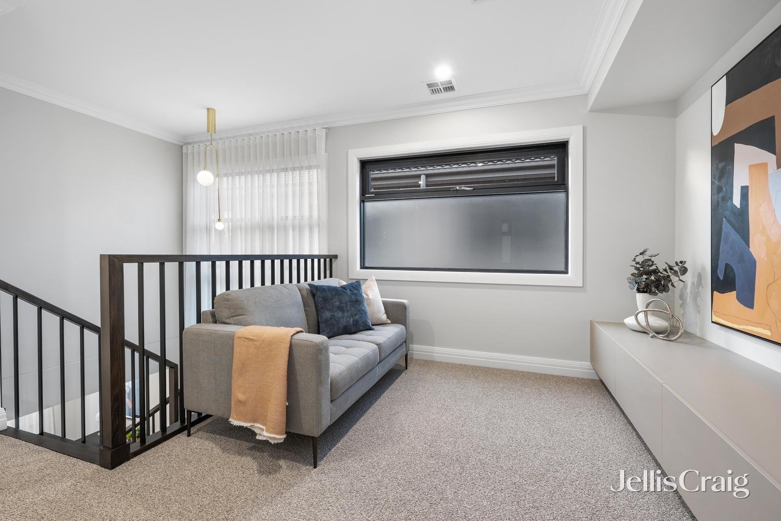 68b Windella Crescent, Glen Waverley image 7