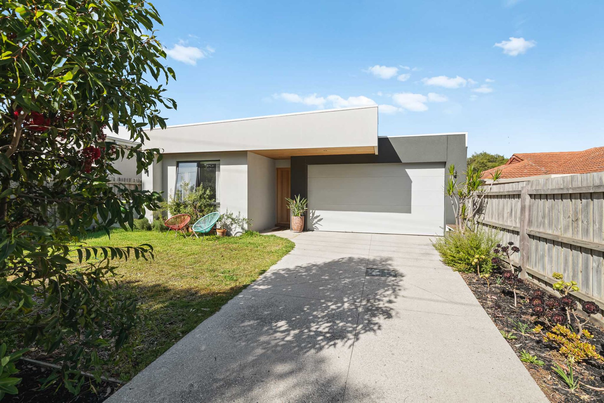 69 A Strachans Road, Mornington image 1