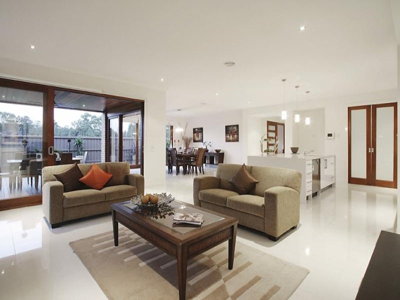 69 Belmore Road, Balwyn North image 3