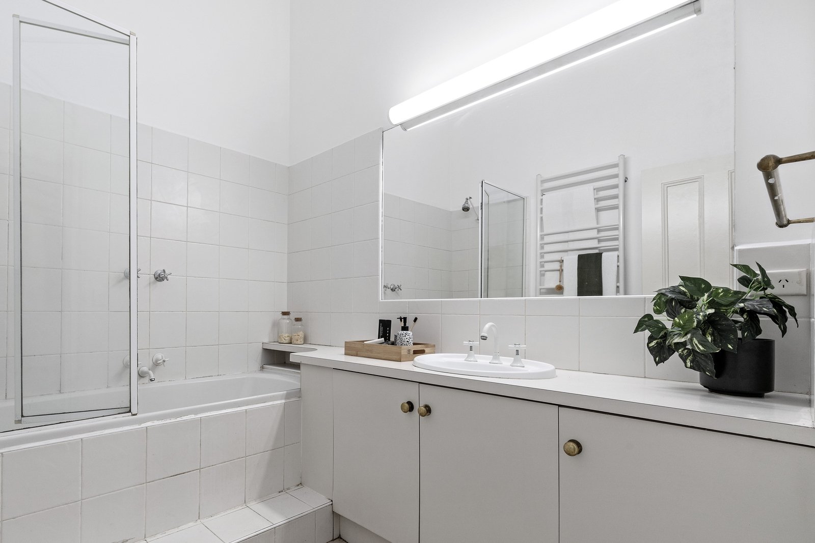 Property Gallery Thumbnail 4
