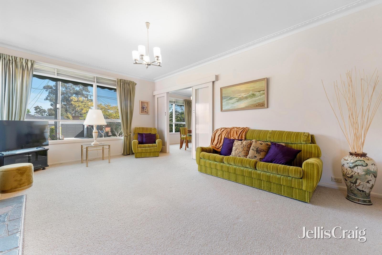 69 Benwerrin Drive, Burwood&nbsp;East image 4