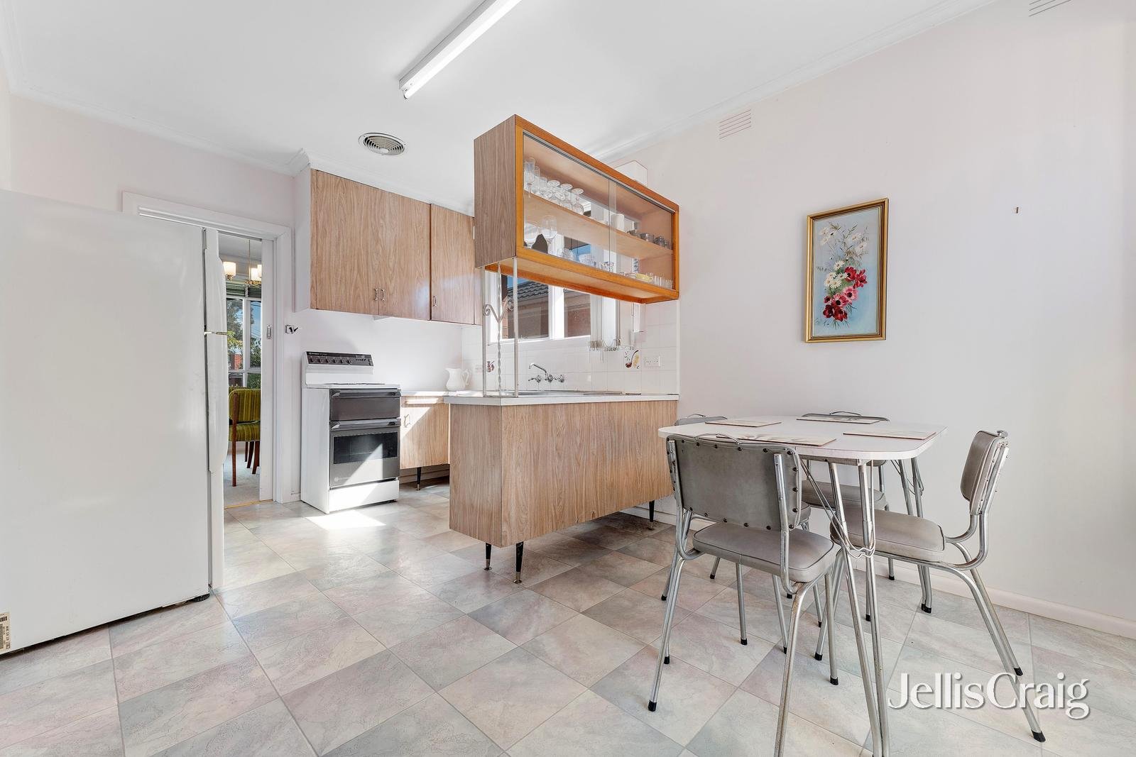 69 Benwerrin Drive, Burwood&nbsp;East image 7