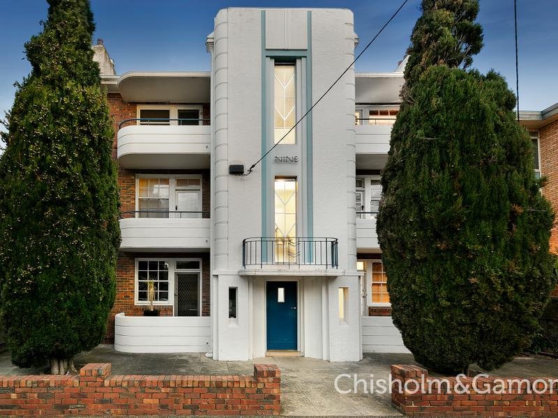 6/9 Bluff Avenue, Elwood image 1