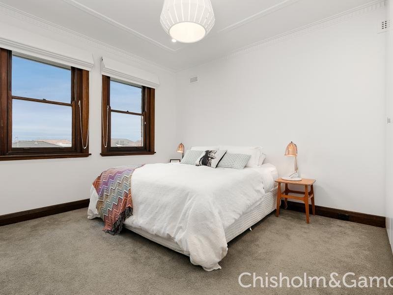 6/9 Bluff Avenue, Elwood image 4