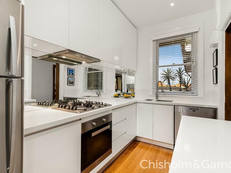 6/9 Bluff Avenue, Elwood image 5