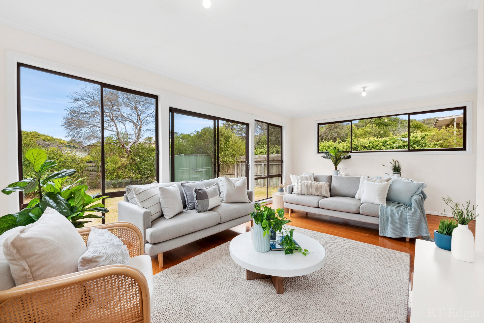 Property Gallery Thumbnail 3