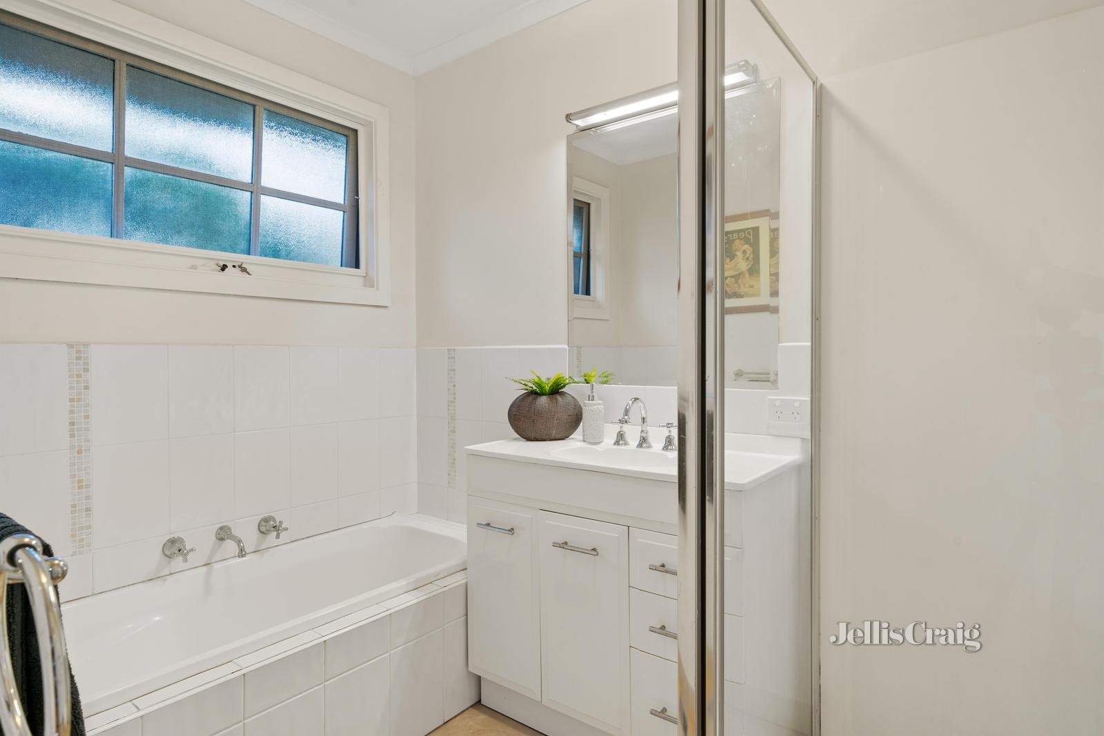 69 Country Club Drive, Chirnside Park image 12