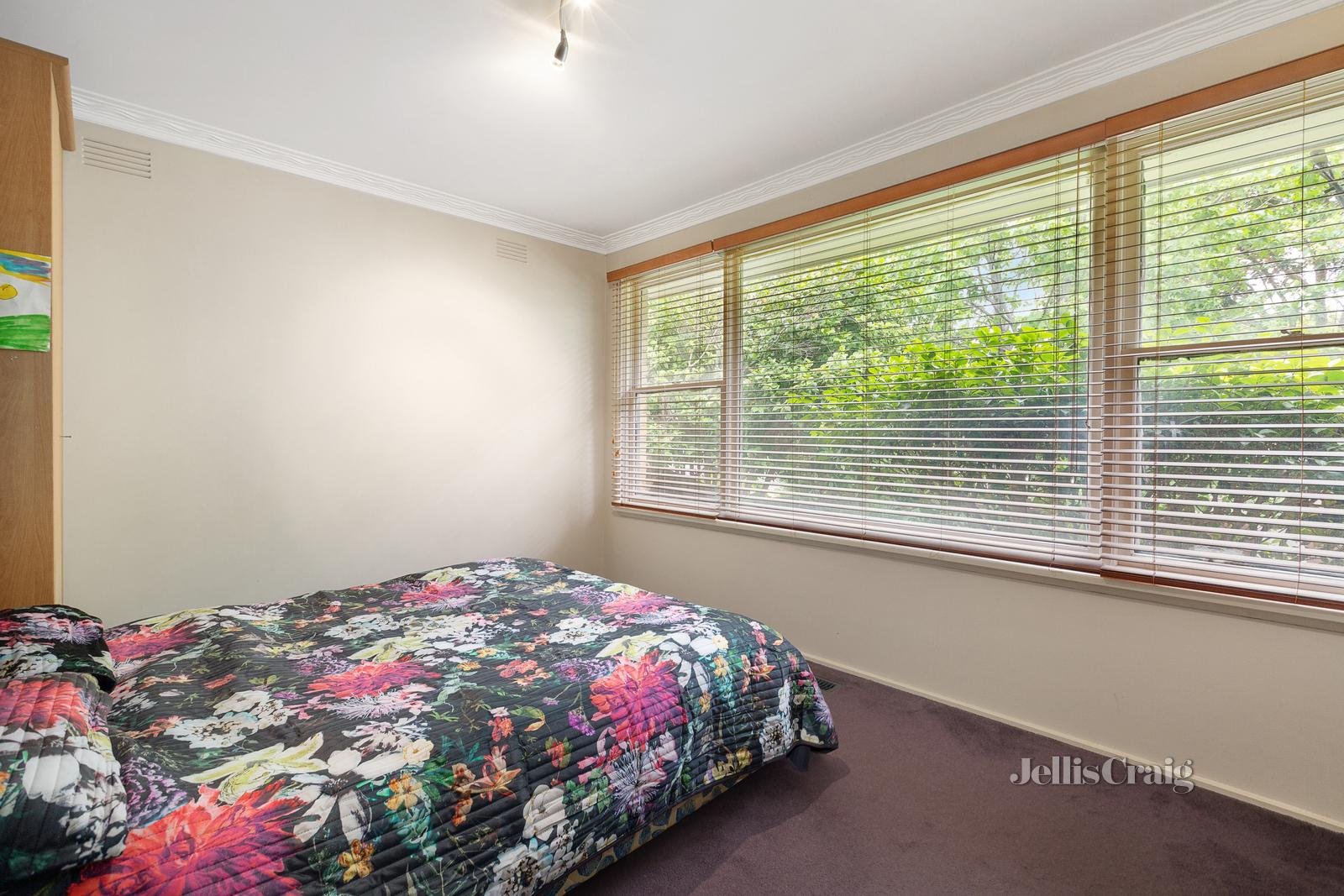 69 Eley Road, Box Hill South image 4