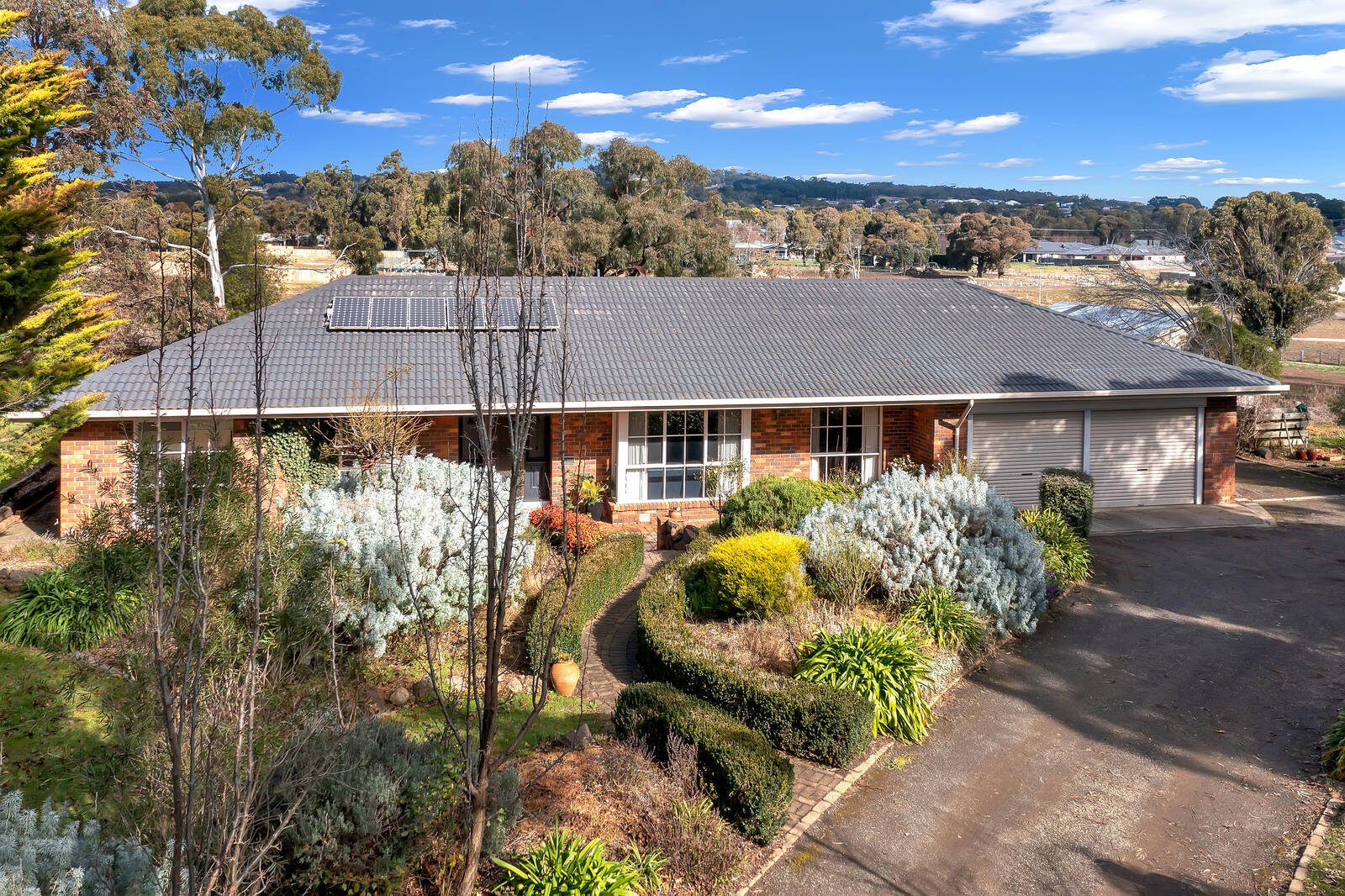 Property Gallery - Main Image