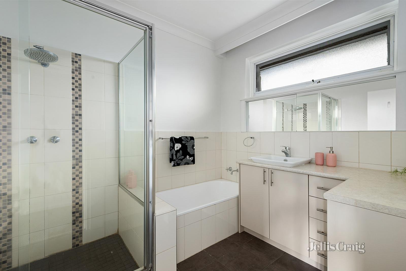 6/9 Gladstone Street, Kew image 5