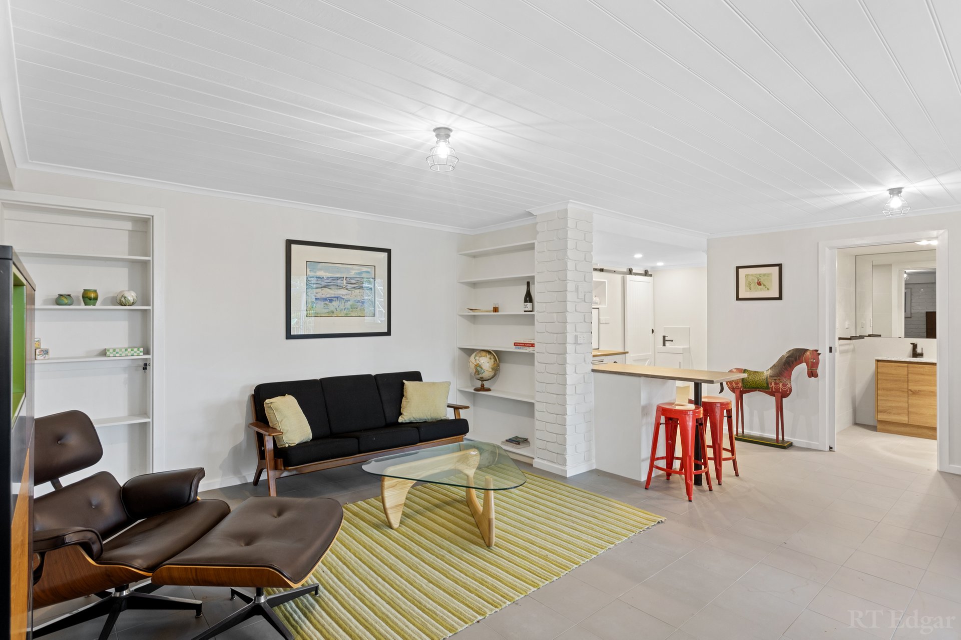 Property Gallery Thumbnail 8
