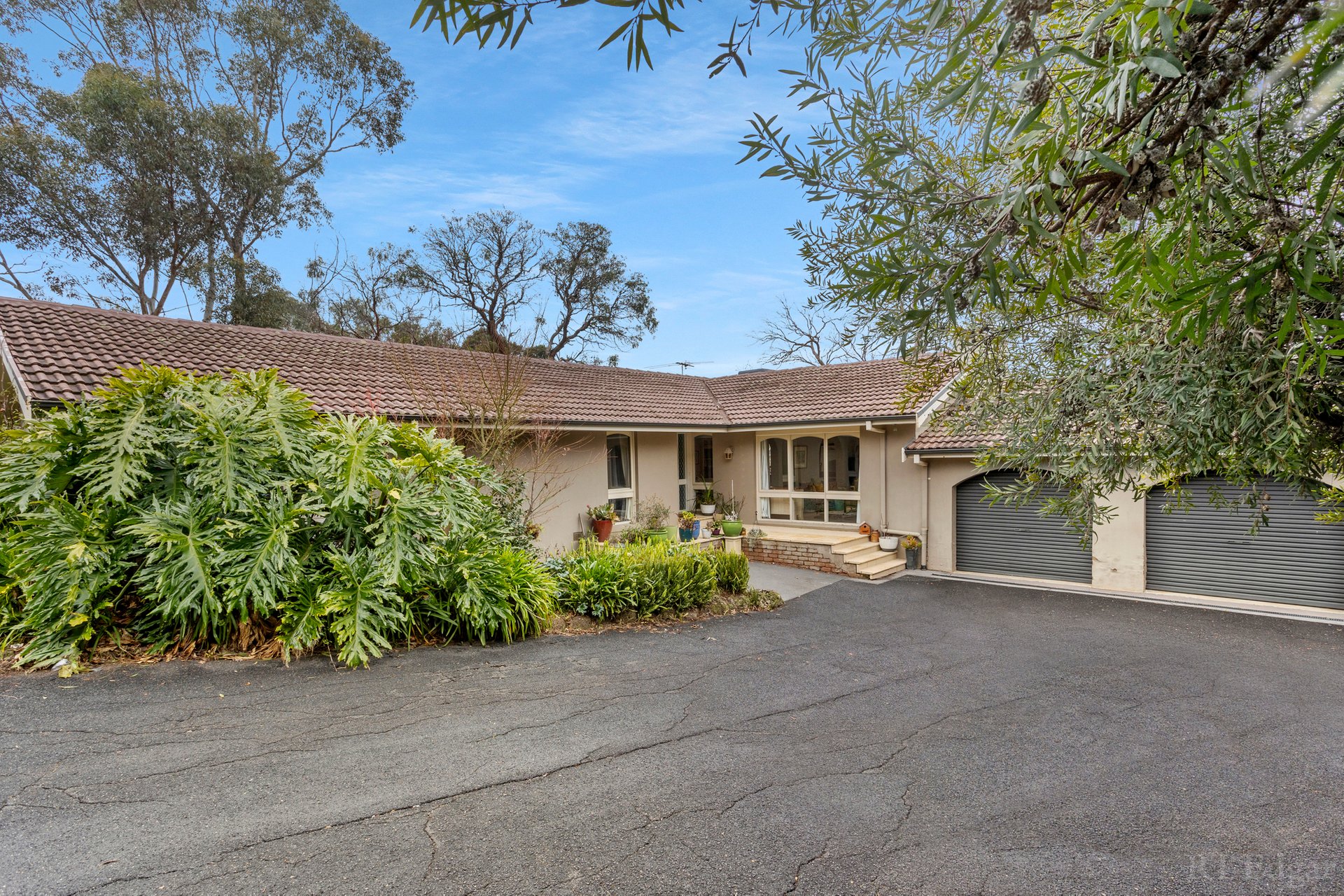 Property Gallery Thumbnail 12