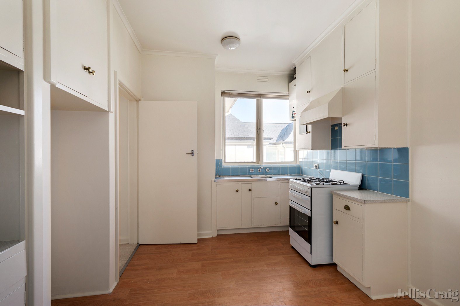 6/9 Irilbarra Road, Canterbury image 2