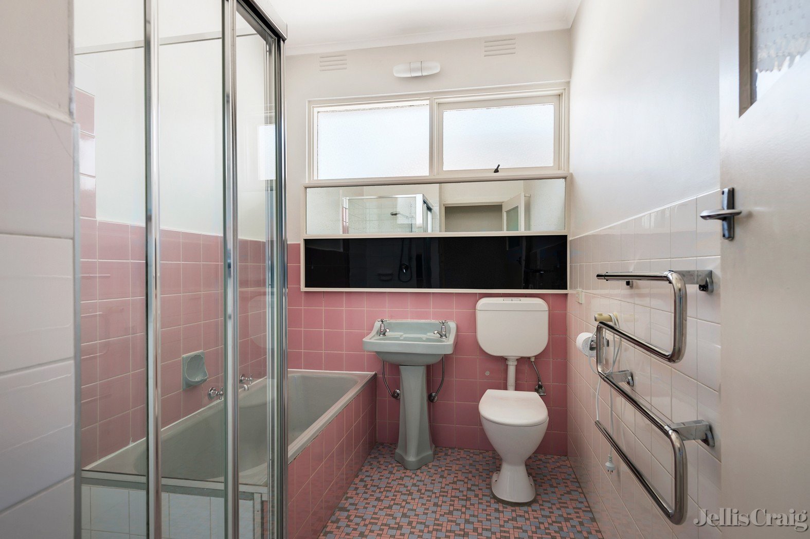 6/9 Irilbarra Road, Canterbury image 4