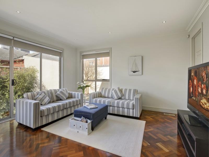 69 Monash Avenue, Balwyn image 3