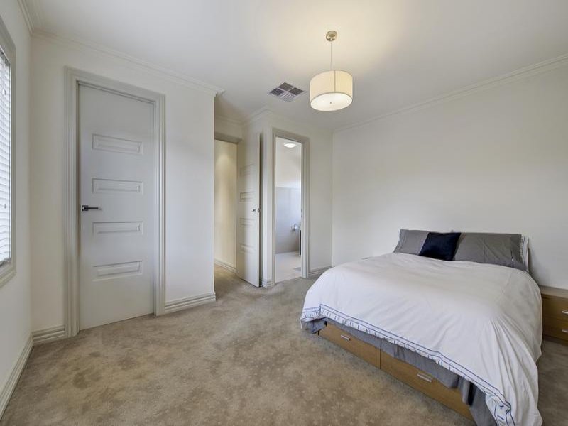 69 Monash Avenue, Balwyn image 6