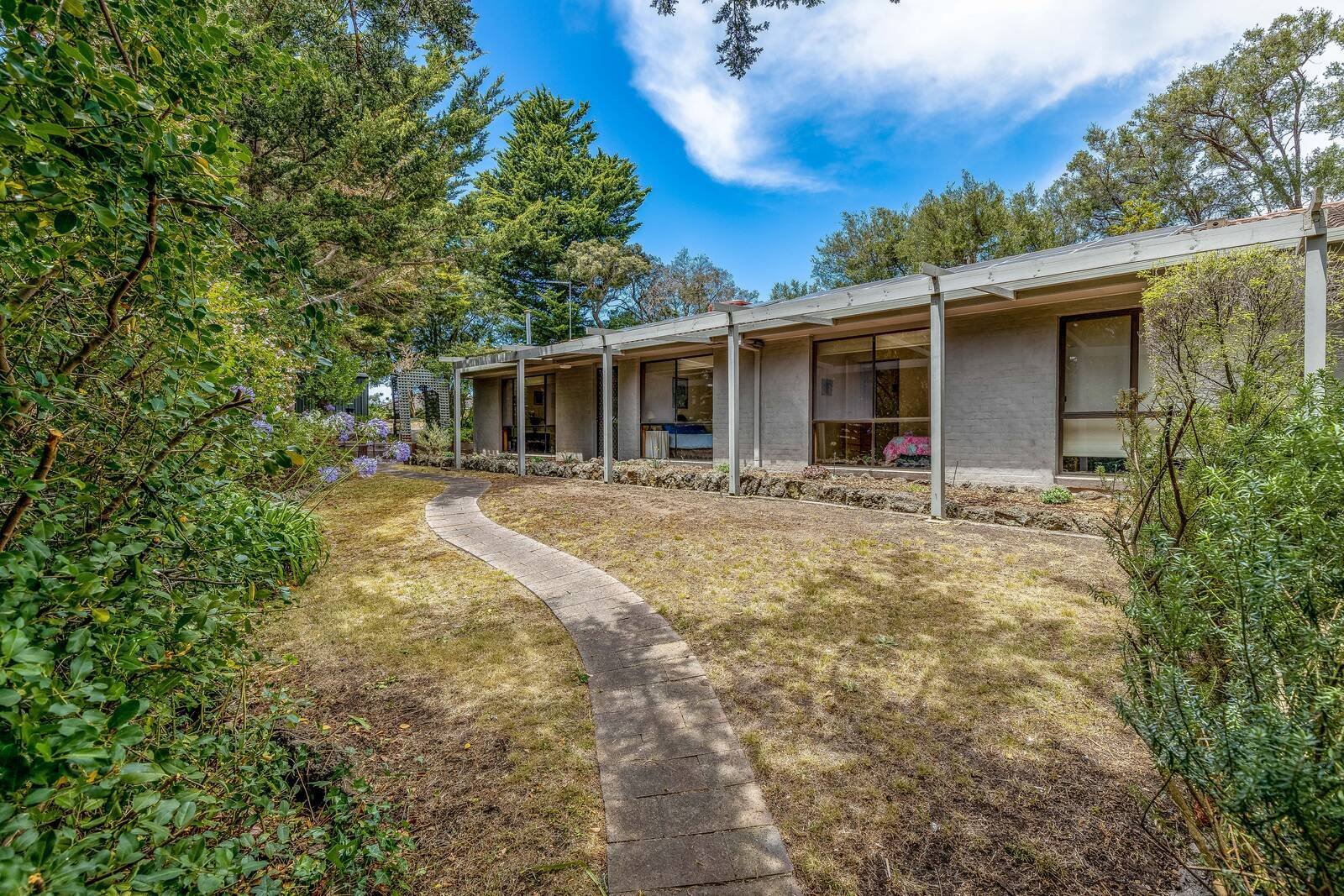 Property Gallery Thumbnail 15
