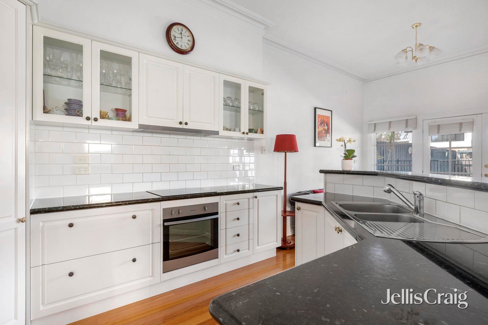 69 Rennie Street, Thornbury image 4