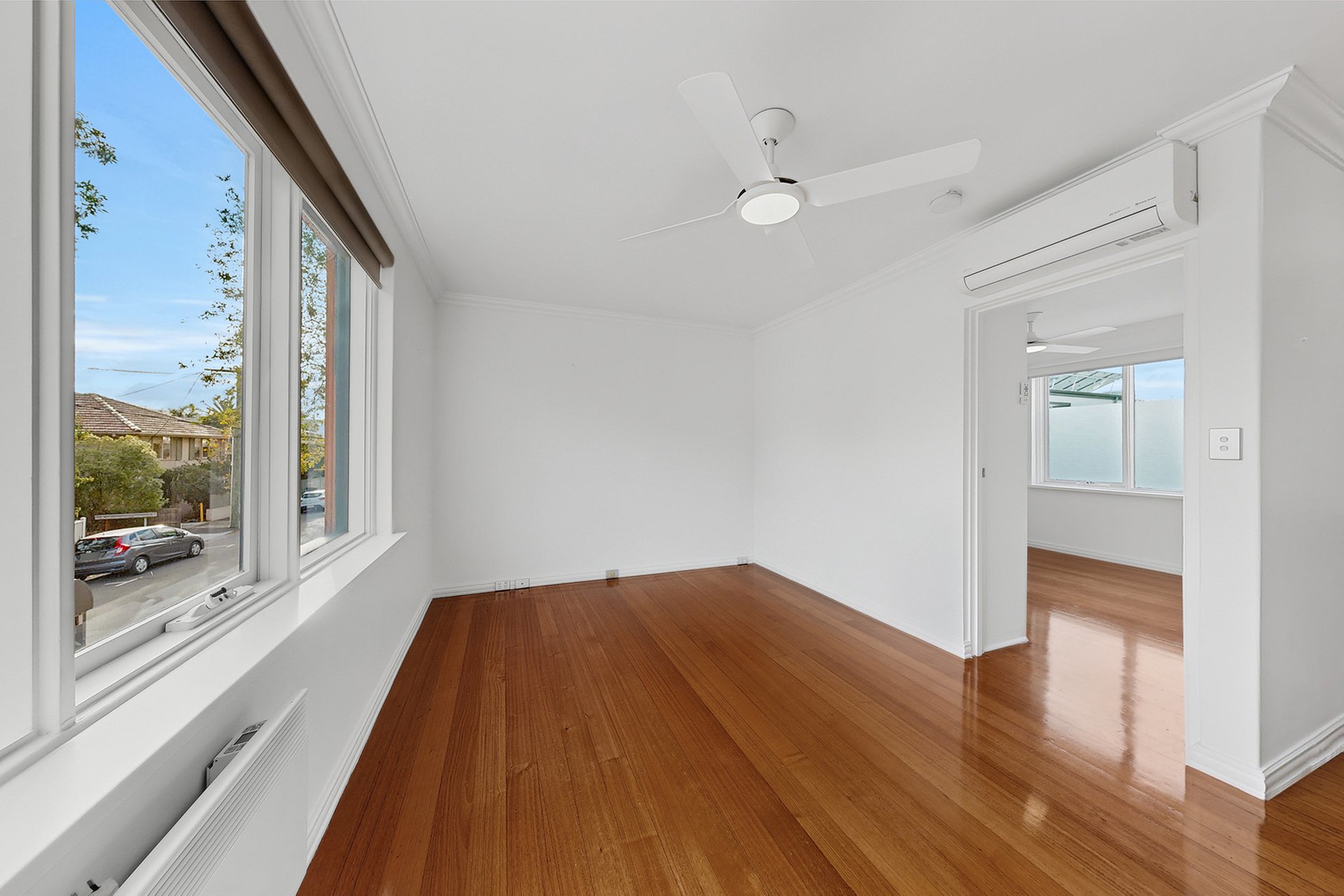 6/9 Robert Street, Elwood image 7