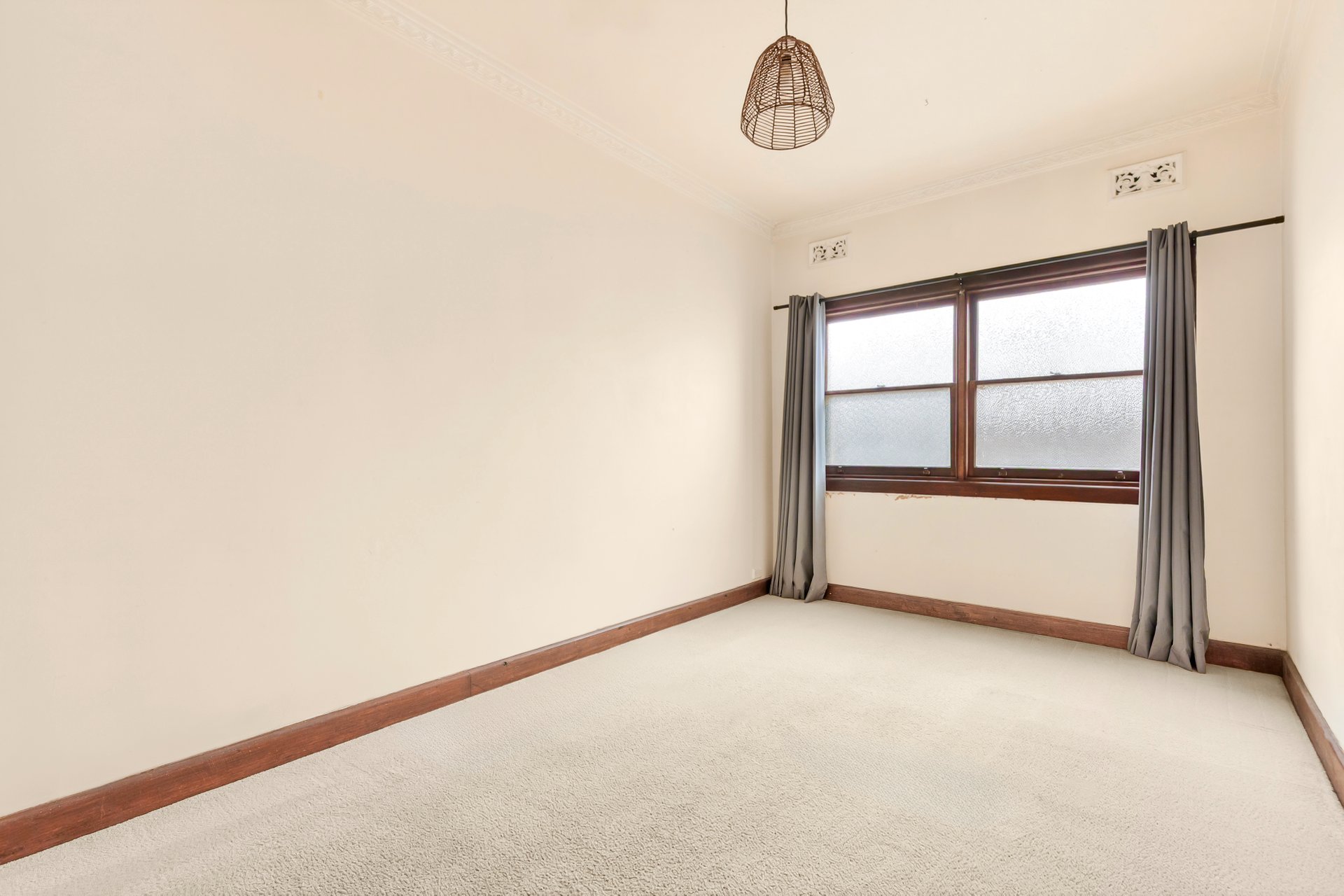 69 Shannon Avenue, Manifold&nbsp;Heights image 7