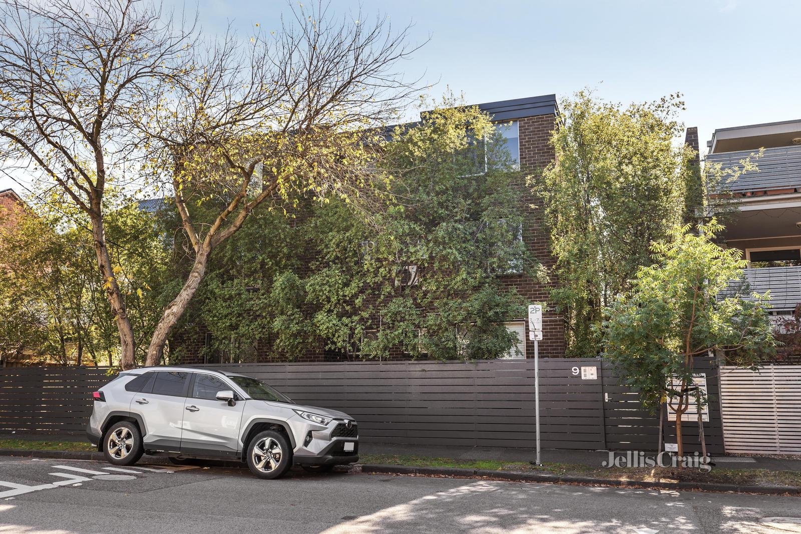 6/9 Somerset Street, Richmond image 1
