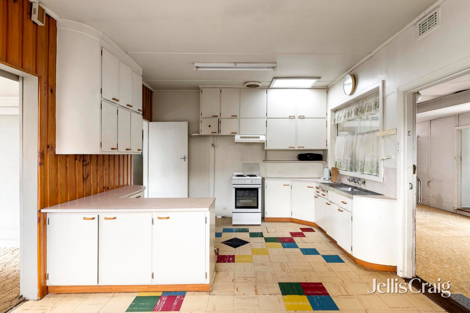 69 Westgate Street, Pascoe Vale South image 3