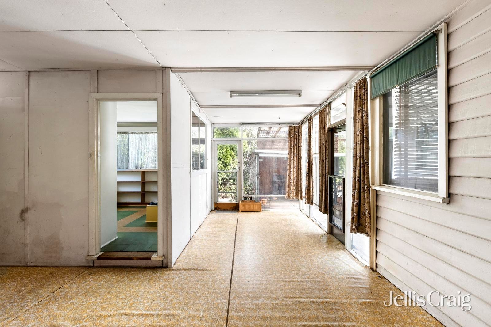69 Westgate Street, Pascoe Vale South image 5