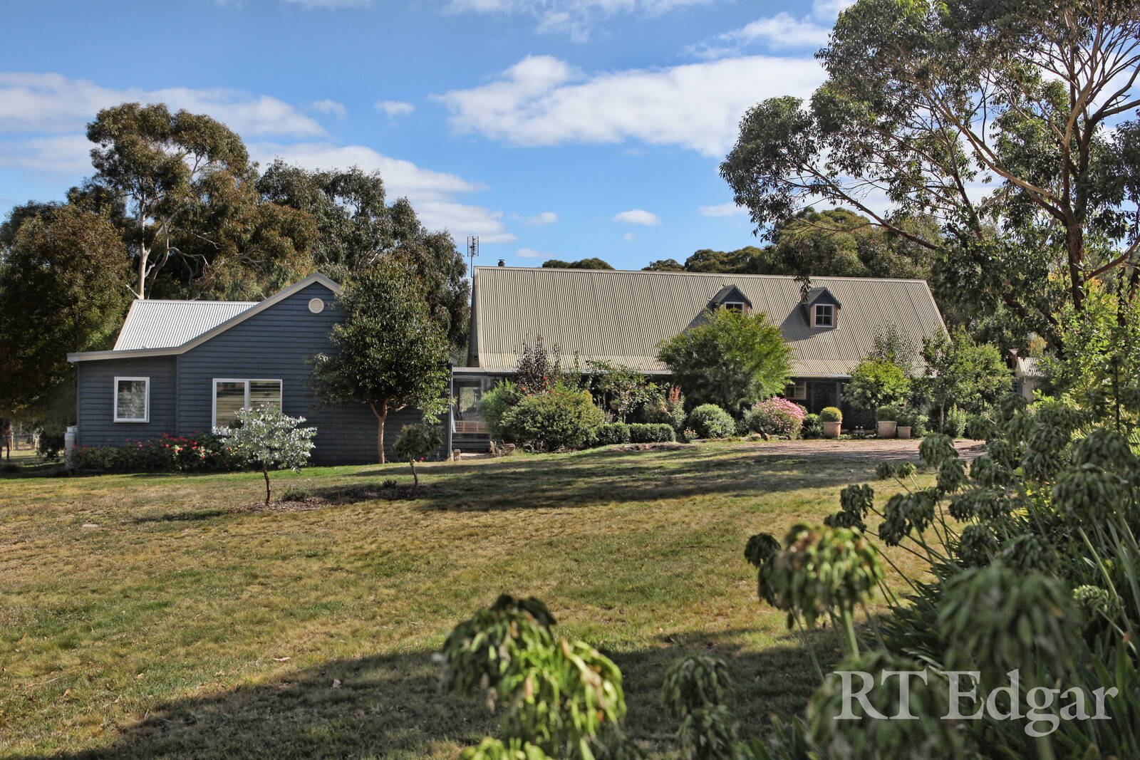Property Gallery Thumbnail 4