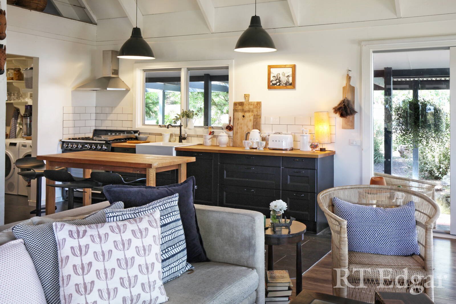 Property Gallery Thumbnail 6