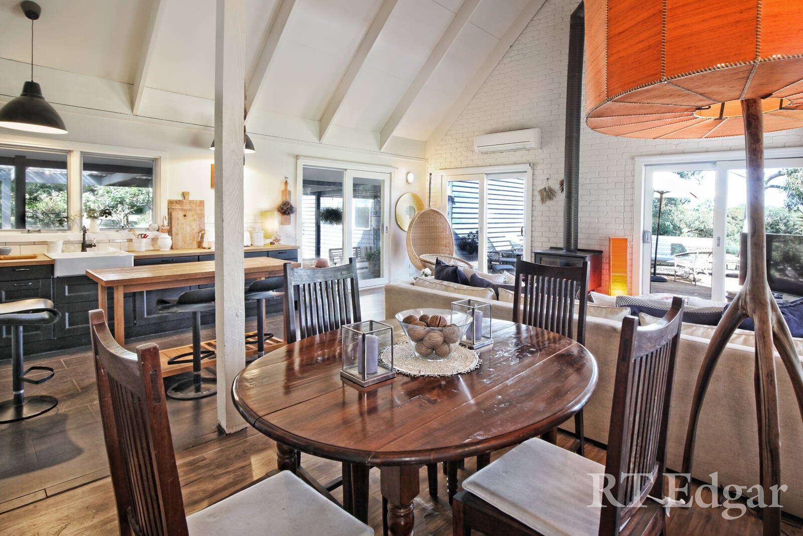 Property Gallery Thumbnail 8