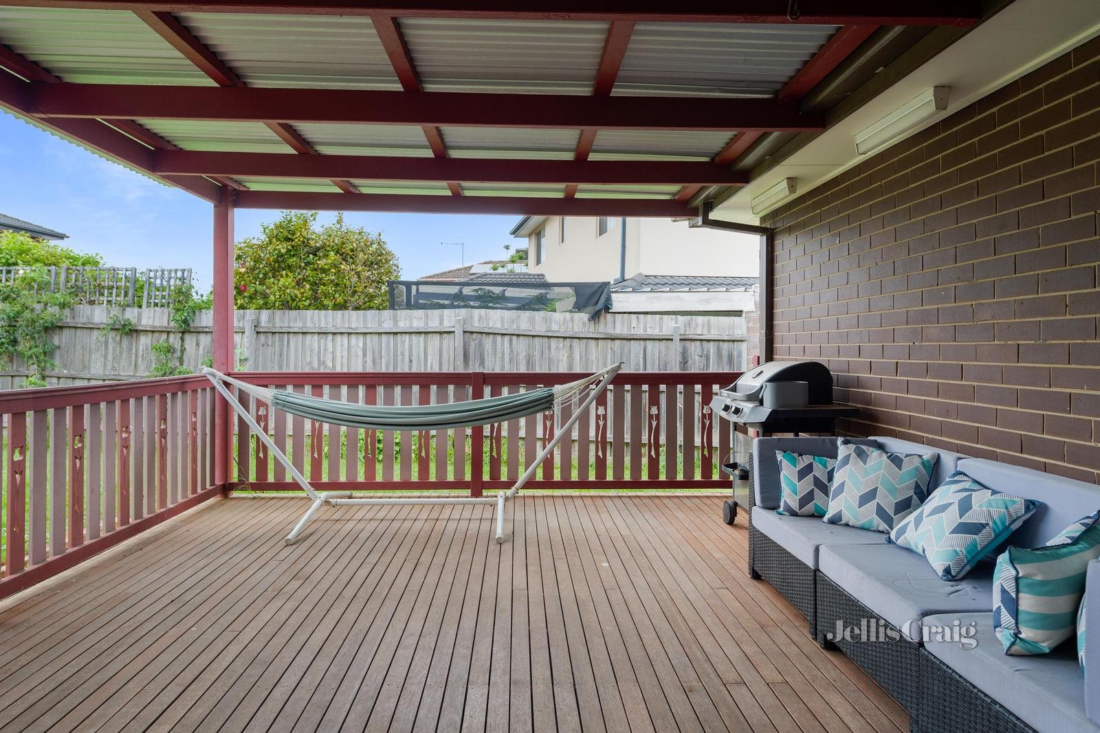 69 Winmalee Drive, Glen Waverley image 5