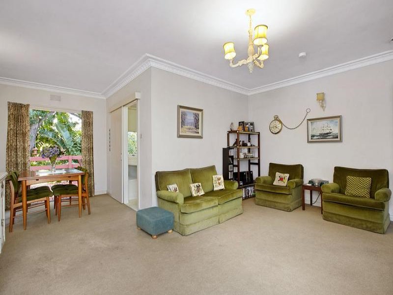 69 Woodville Street, Balwyn North image 2