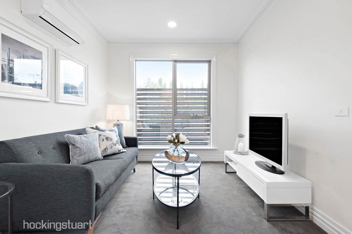 6/91 Warrigal Road, Surrey Hills image 5