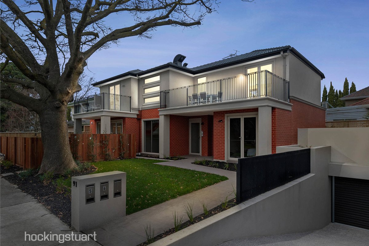 6/91 Warrigal Road, Surrey Hills image 10