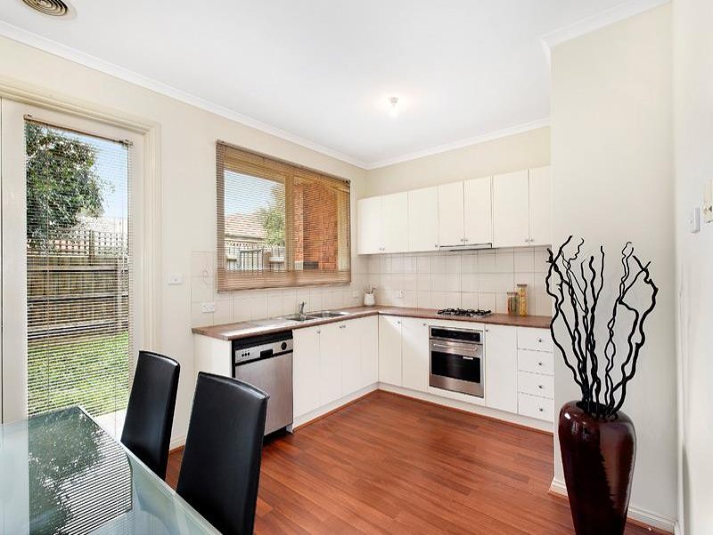 6/92-94 Carrington Road, Box Hill image 3