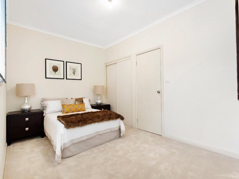 6/92-94 Carrington Road, Box Hill image 5