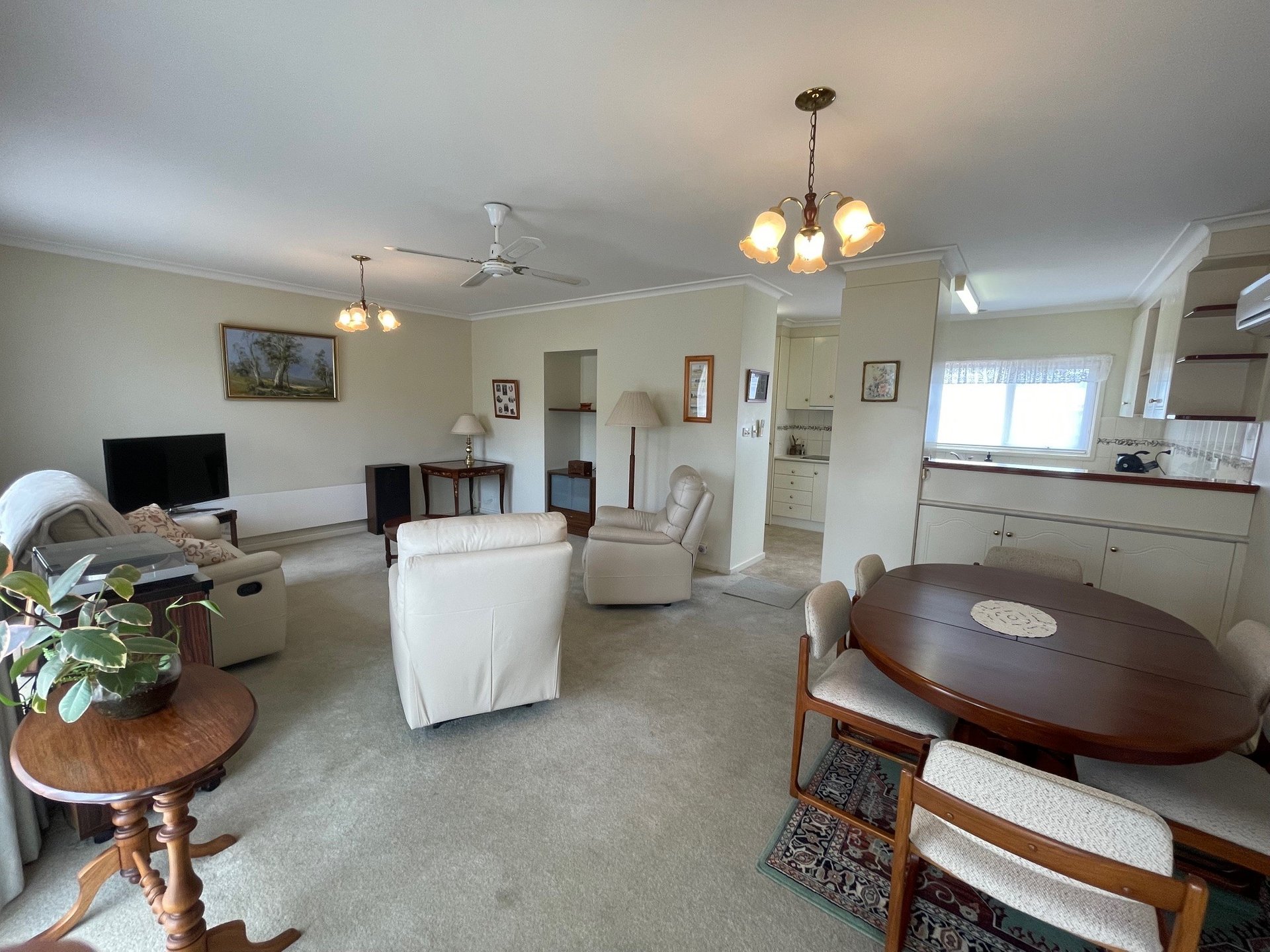 6/92 Aphrasia Street, Newtown image 4
