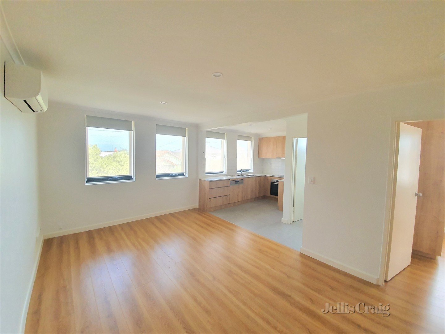 6/93 Flinders Street, Thornbury image 2