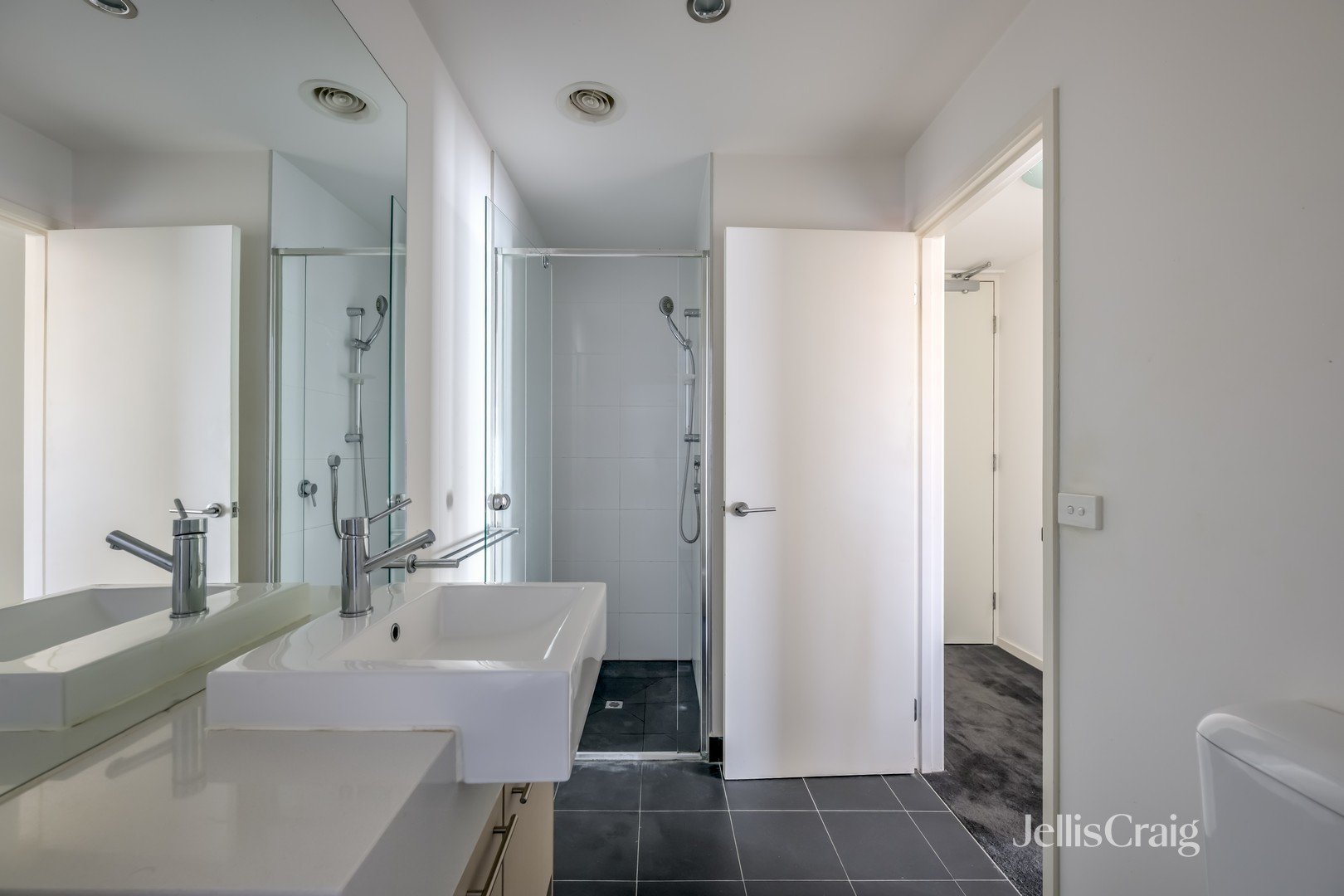 6/94 Union Street, Northcote image 5