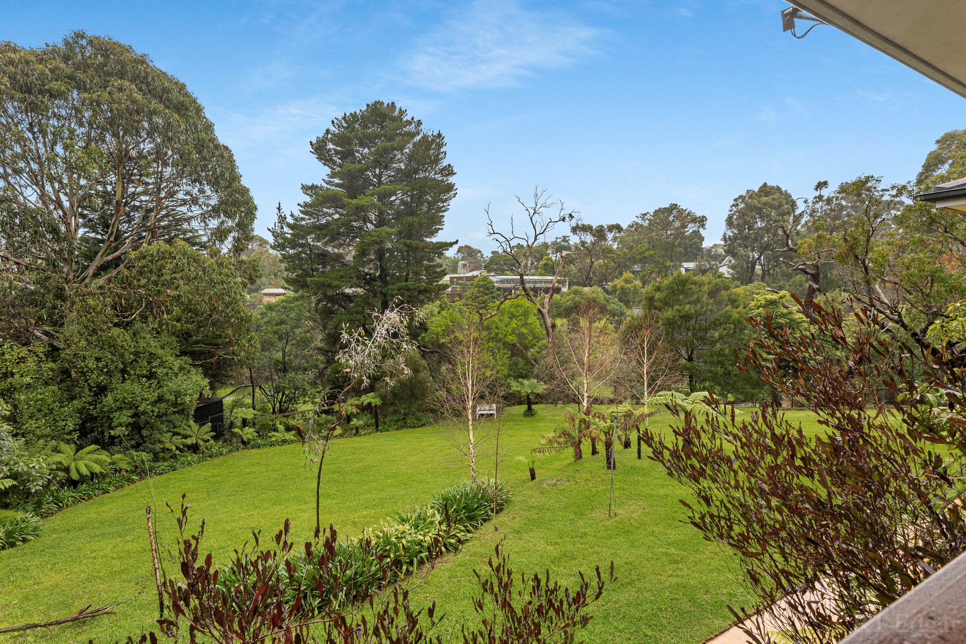 Property Gallery Thumbnail 13