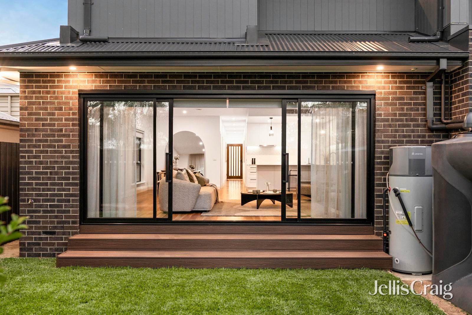 6A Bryan Court, Pascoe Vale image 14