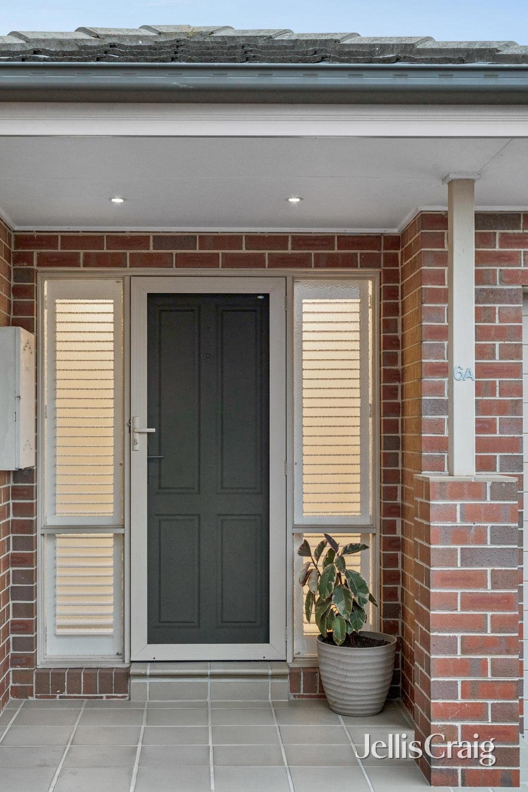 6A Curnola Avenue, Doncaster image 2